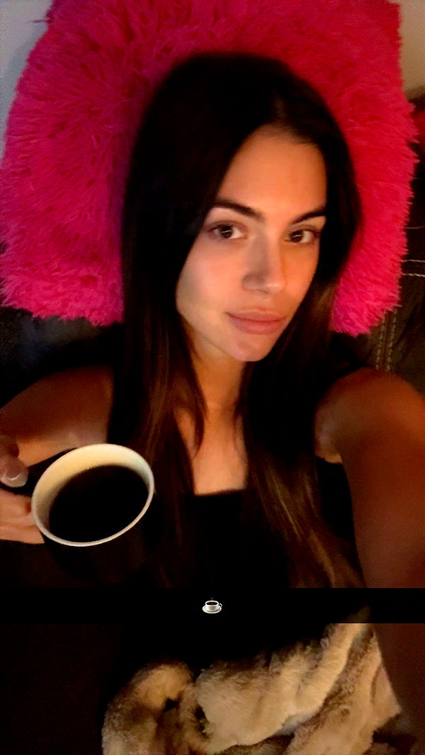 mia_sweitz image ~ Altpins