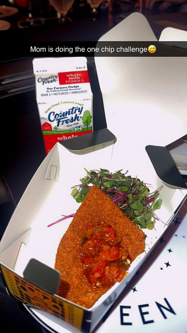 mia_sweitz image ~ Altpins