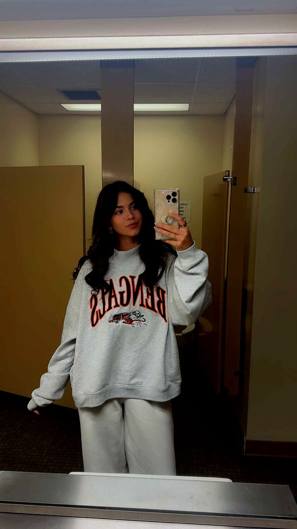 mia_sweitz image ~ Altpins