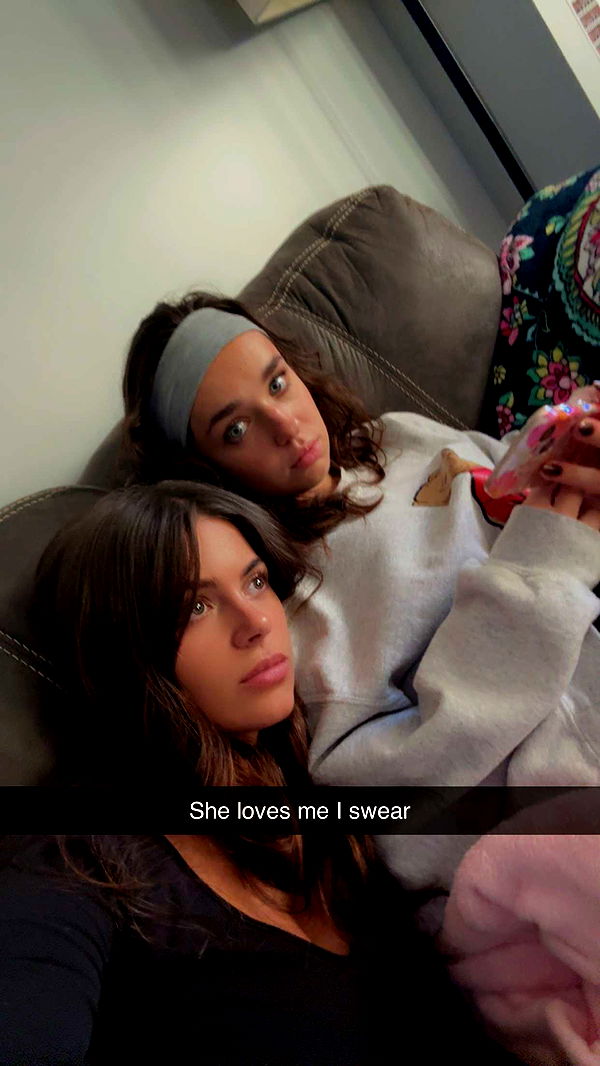 mia_sweitz image ~ Altpins