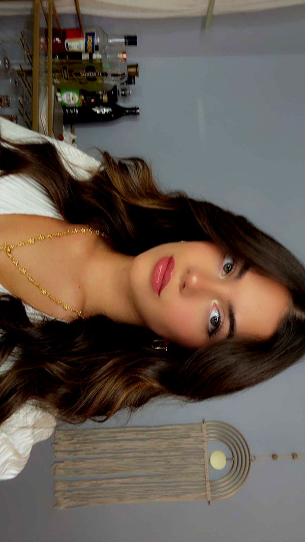 mia_sweitz image ~ Altpins