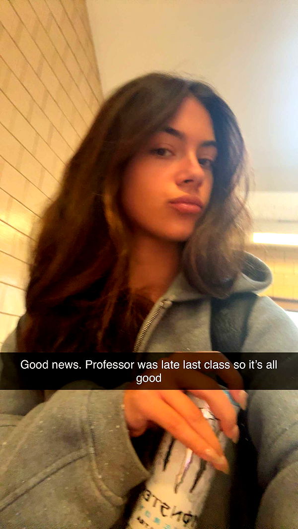 mia_sweitz image ~ Altpins