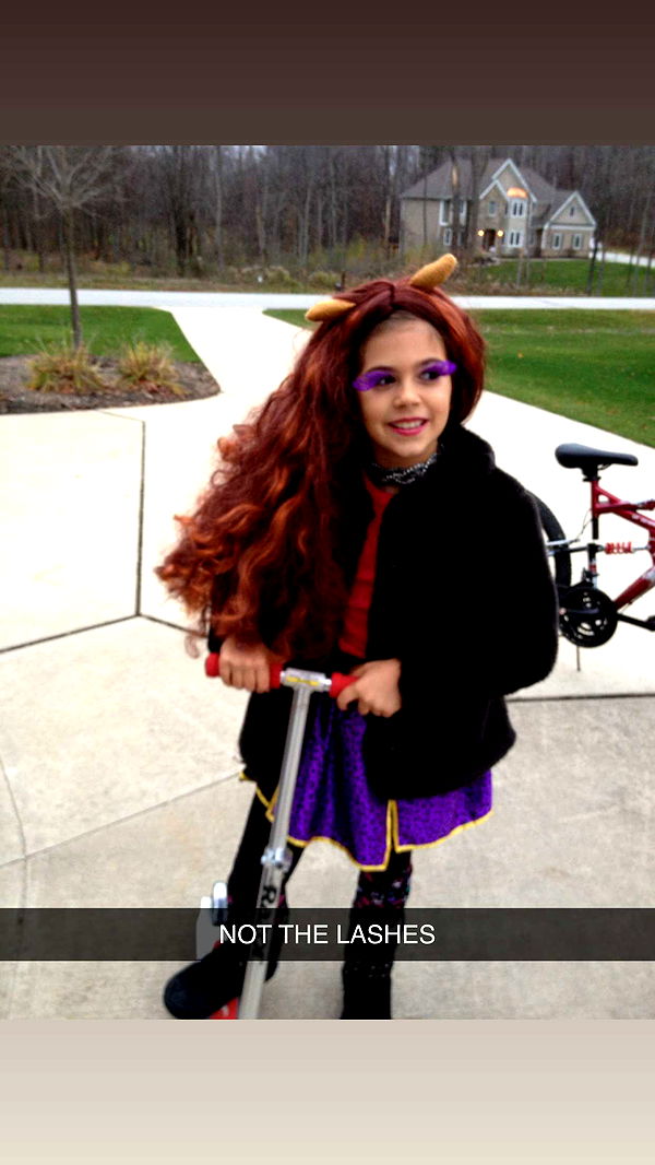 mia_sweitz image ~ Altpins