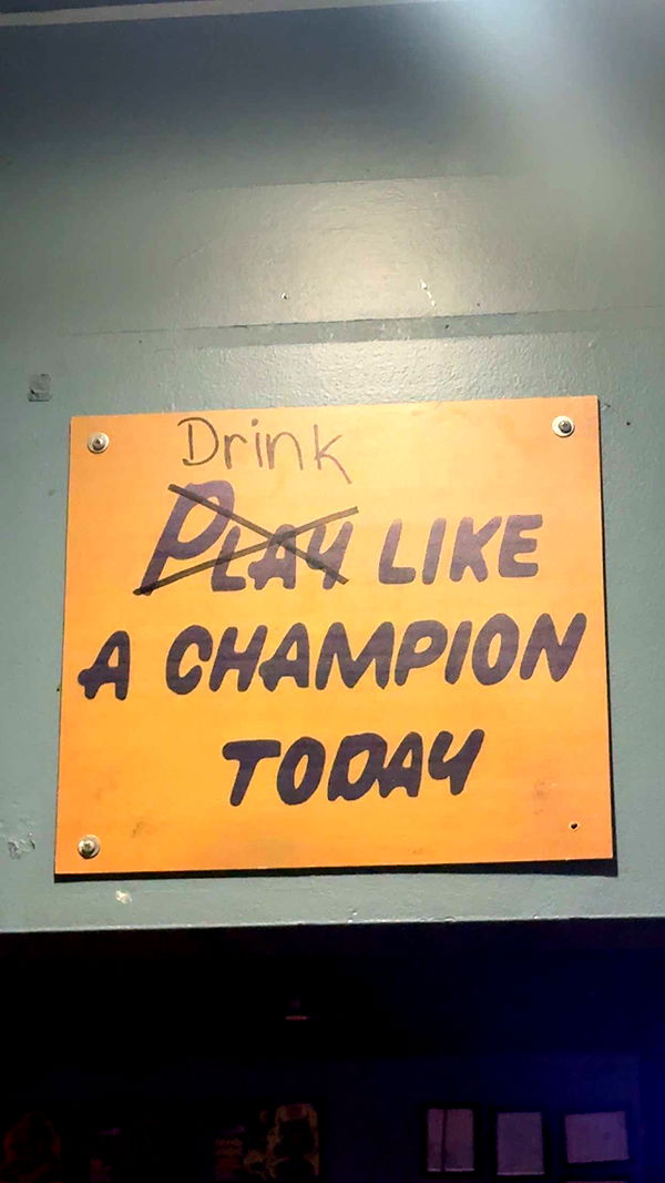 mia_sweitz image ~ Altpins