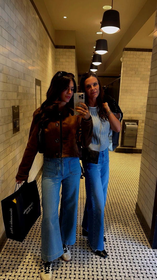 mia_sweitz image ~ Altpins