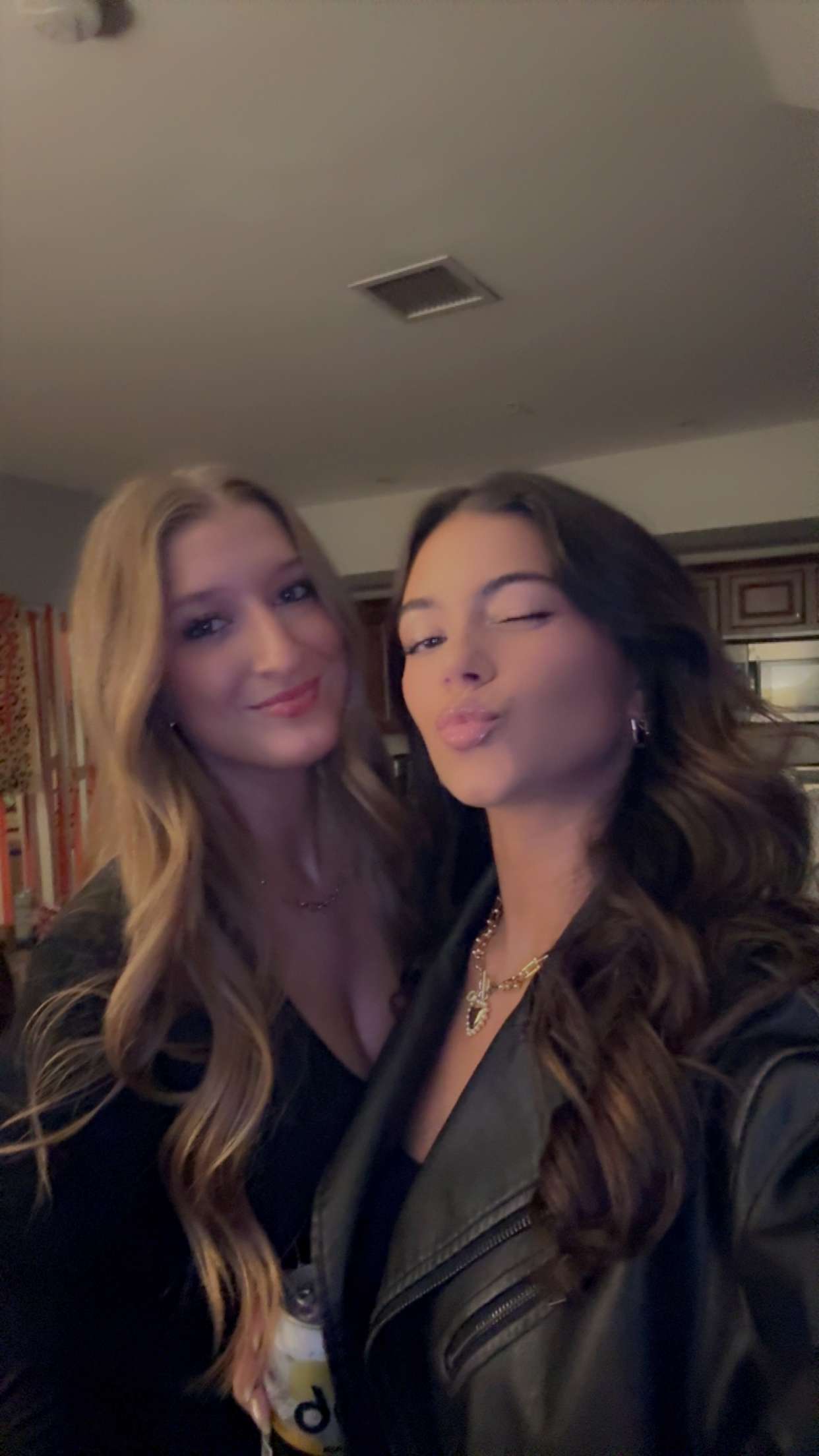 mia_sweitz snapchat image archive image