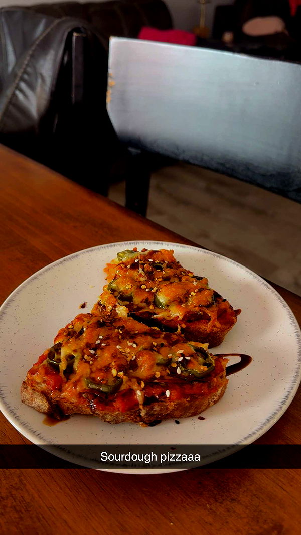 mia_sweitz image ~ Altpins