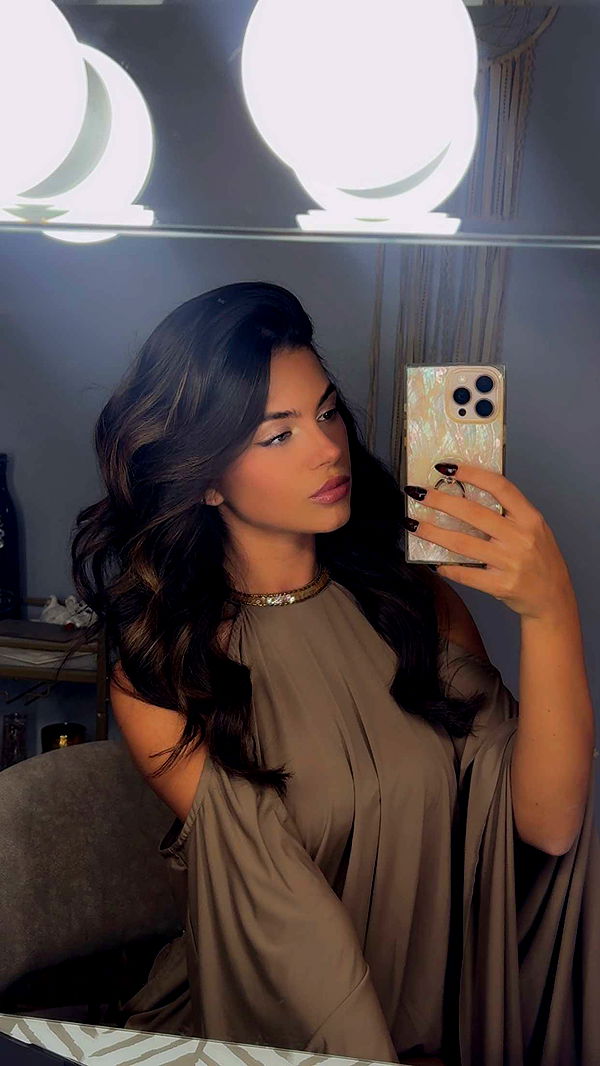 mia_sweitz image ~ Altpins