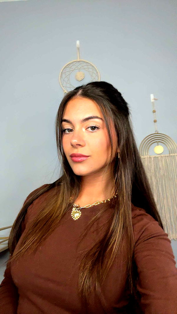 mia_sweitz image ~ Altpins