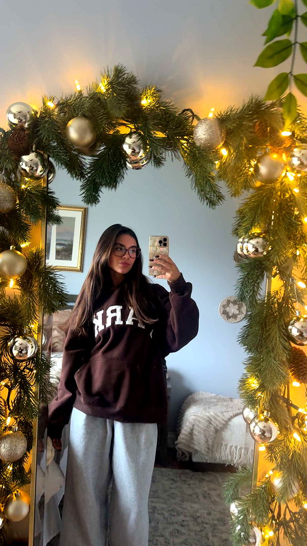 mia_sweitz image ~ Altpins