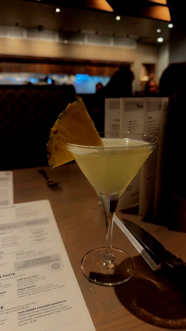 mia_sweitz image ~ Altpins