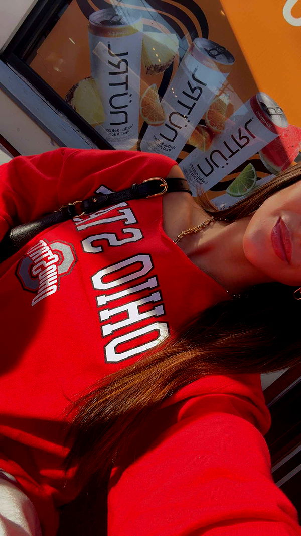 mia_sweitz image ~ Altpins