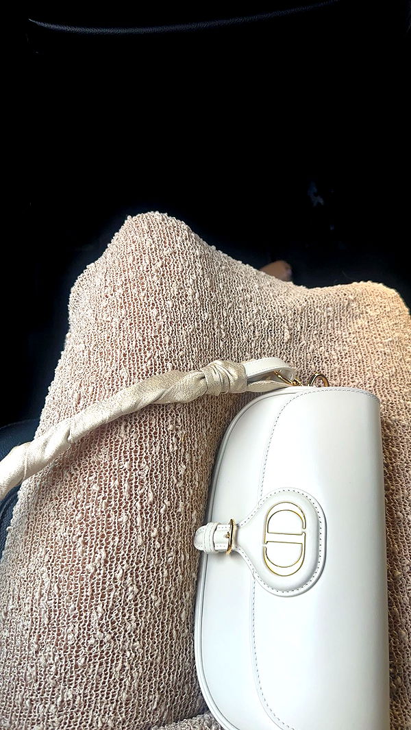 miahuffmann image ~ Altpins