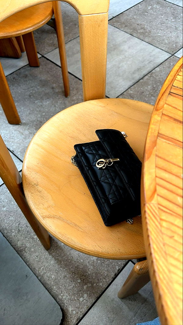 miahuffmann image ~ Altpins