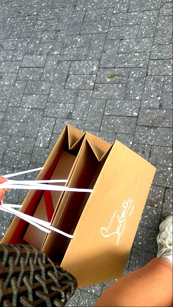 miahuffmann image ~ Altpins