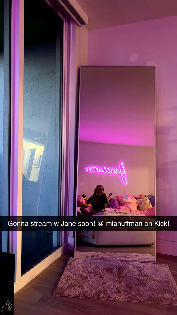 miahuffmann image ~ Altpins