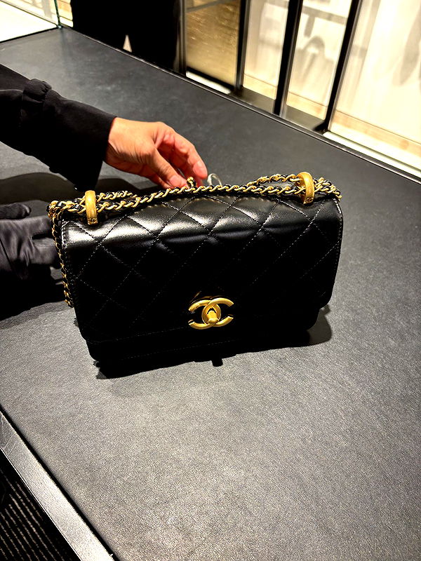 miahuffmann image ~ Altpins