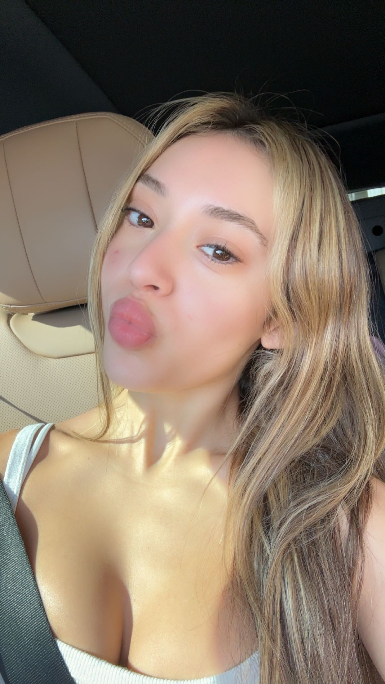 miahuffmann snapchat image archive image