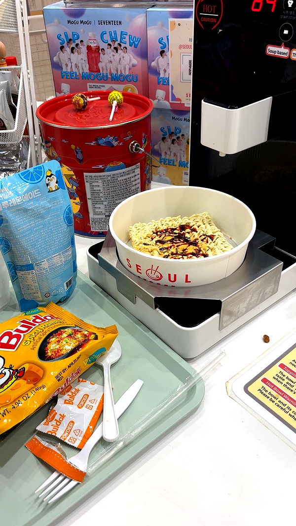 miahuffmann image ~ Altpins