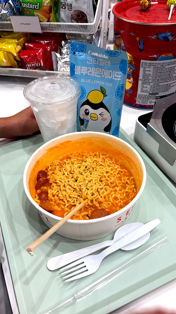 miahuffmann image ~ Altpins