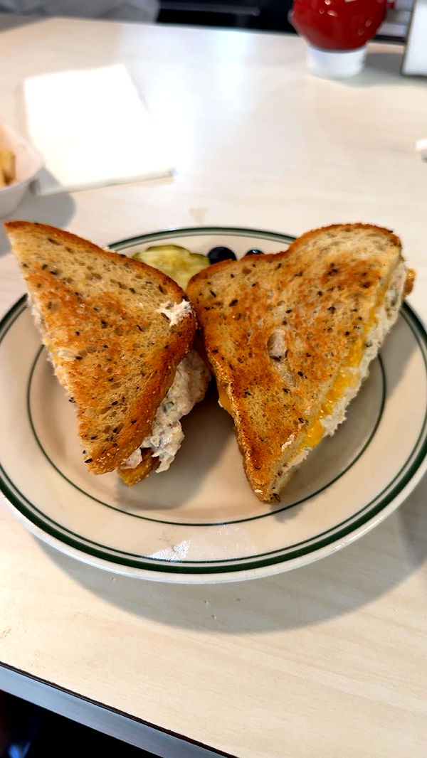 miahuffmann image ~ Altpins