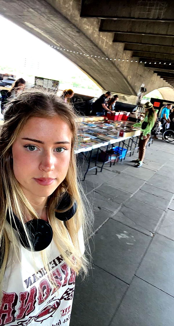 mira.0004 image ~ Altpins