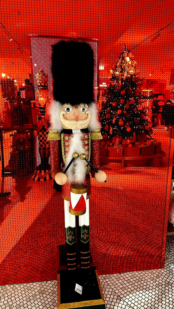 mira.0004 image ~ Altpins