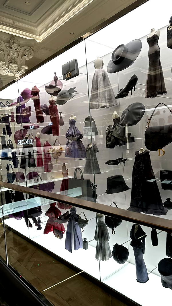 mira.0004 image ~ Altpins