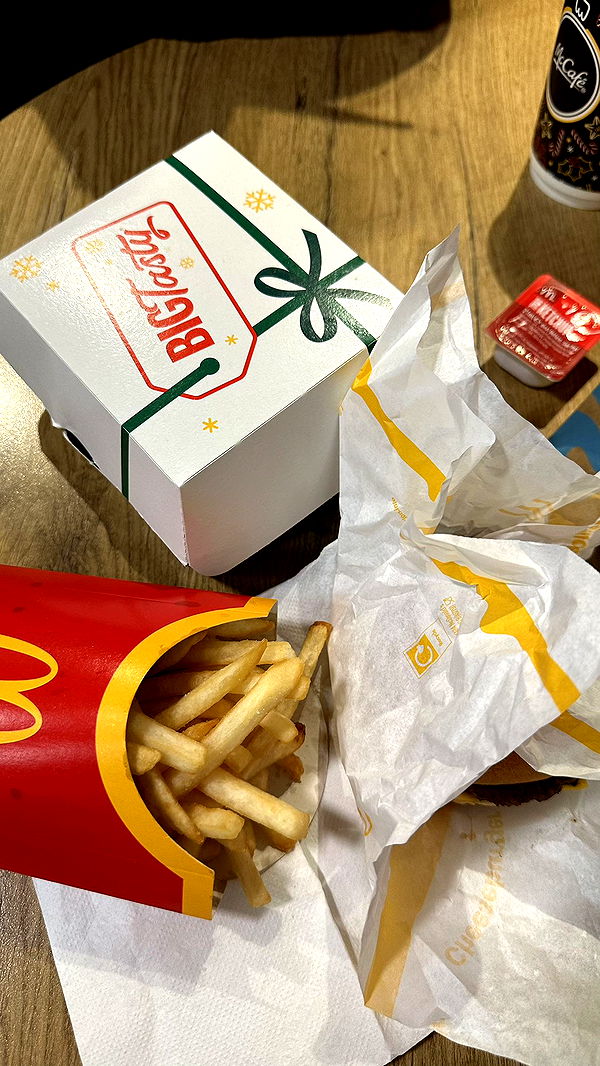 mira.0004 image ~ Altpins