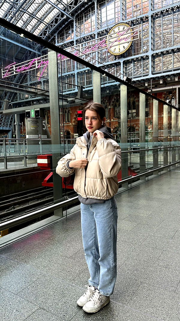 mira.0004 image ~ Altpins