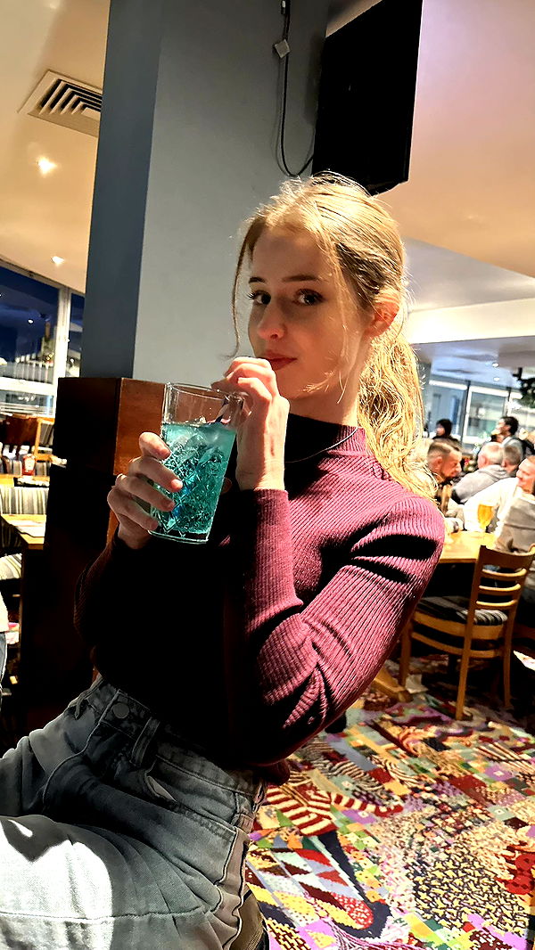 mira.0004 image ~ Altpins