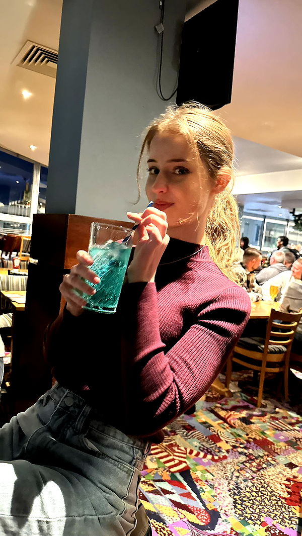 mira.0004 image ~ Altpins