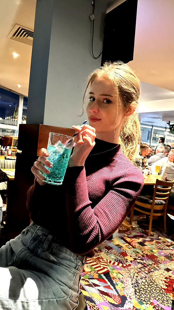 mira.0004 image ~ Altpins