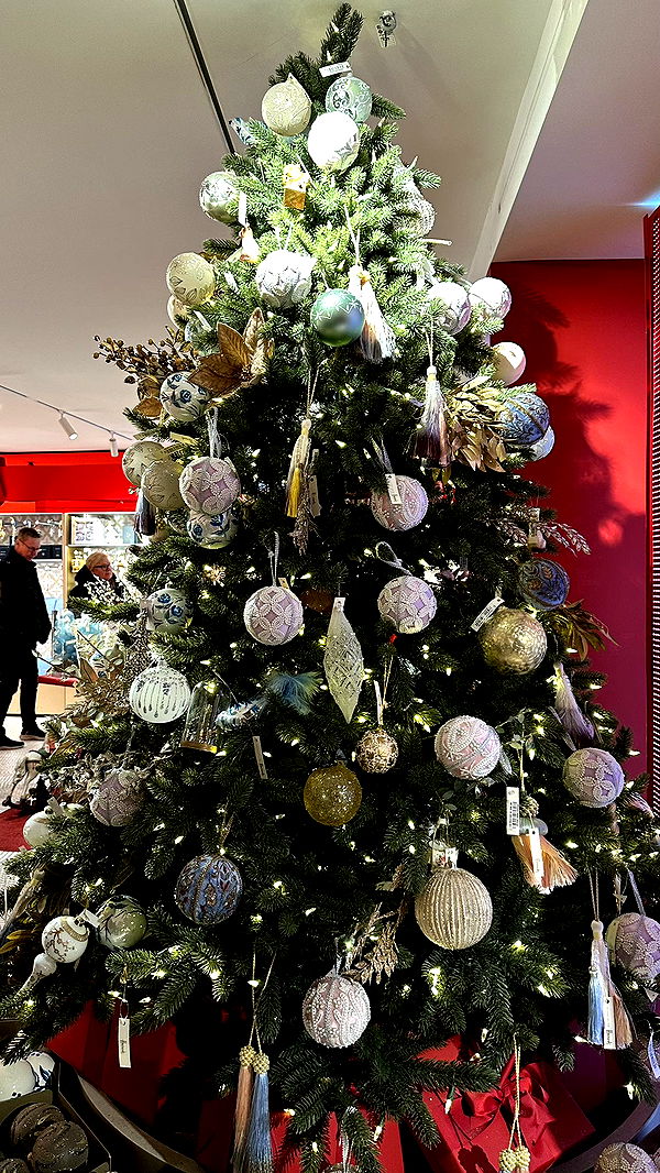 mira.0004 image ~ Altpins