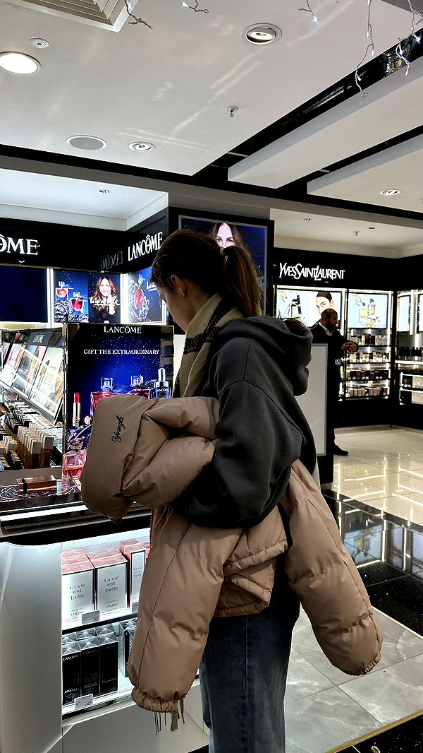 mira.0004 image ~ Altpins