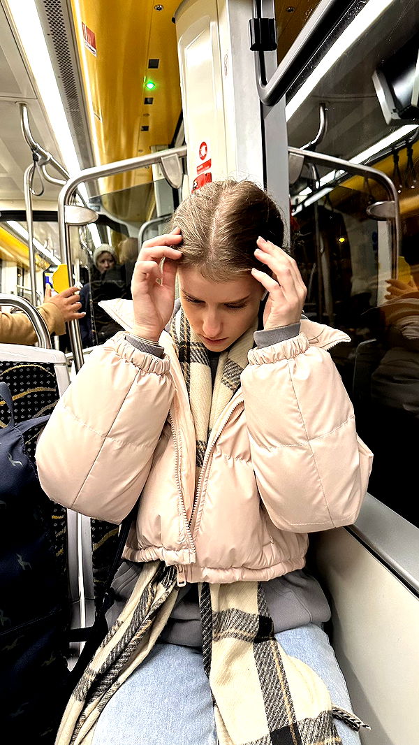 mira.0004 image ~ Altpins