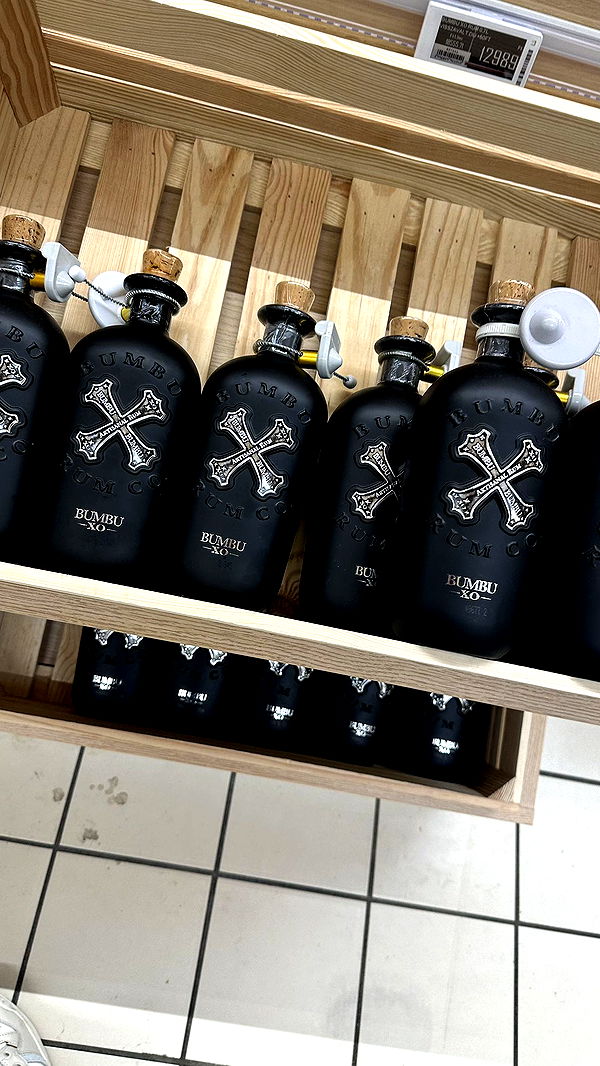 mira.0004 image ~ Altpins