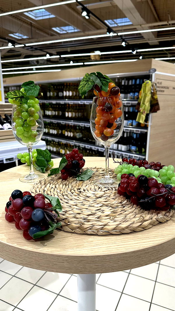 mira.0004 image ~ Altpins