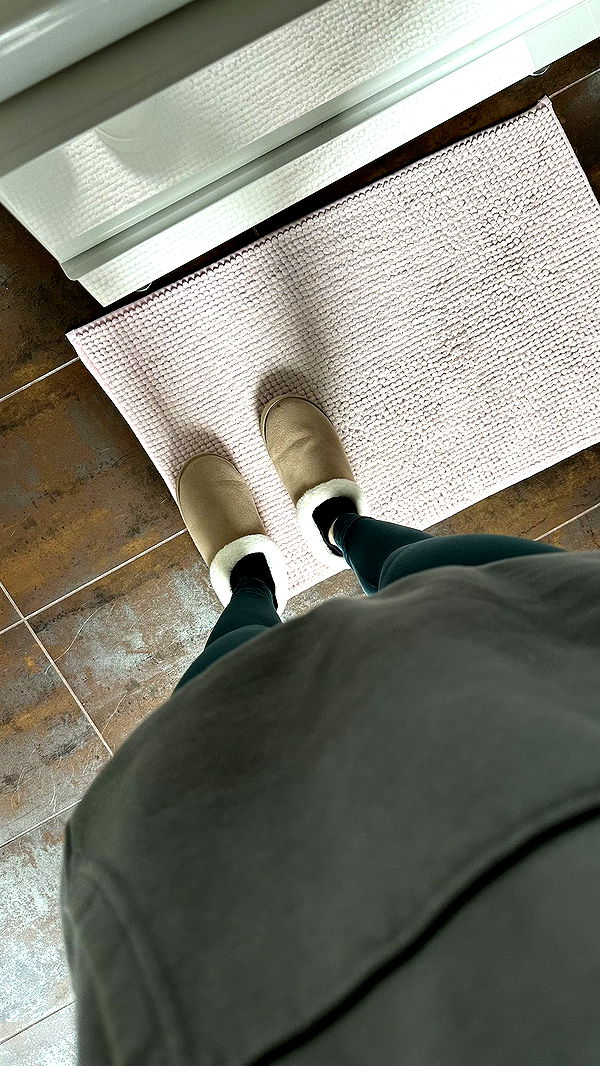 mira.0004 image ~ Altpins