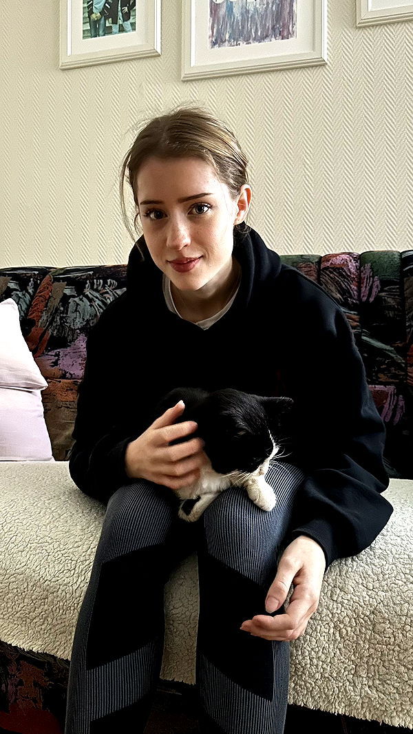 mira.0004 image ~ Altpins