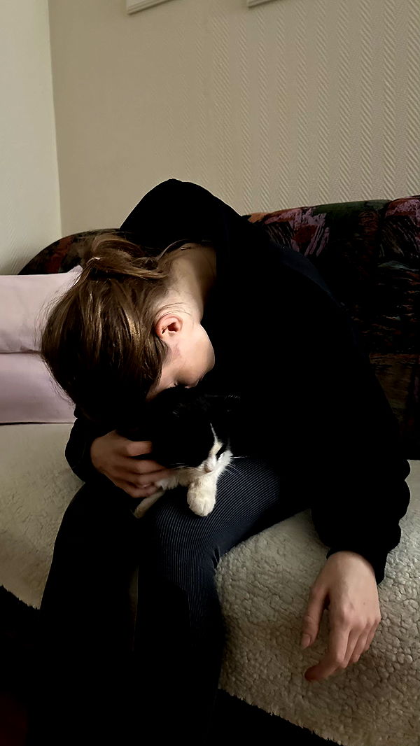 mira.0004 image ~ Altpins