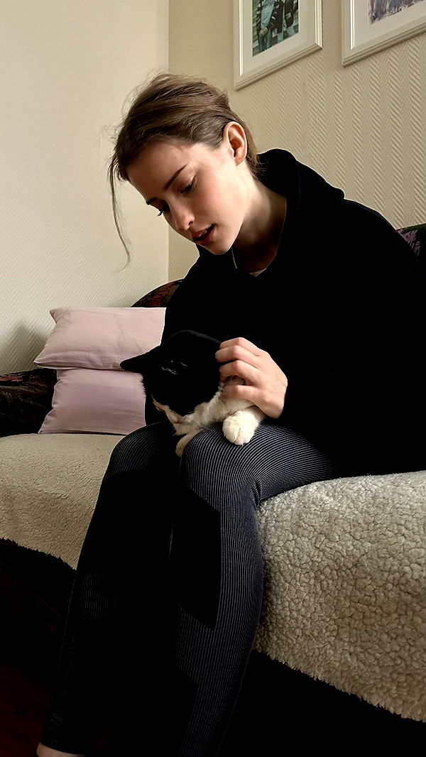 mira.0004 image ~ Altpins