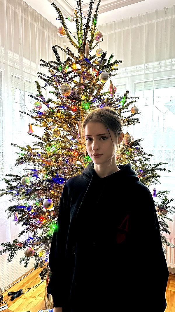 mira.0004 image ~ Altpins