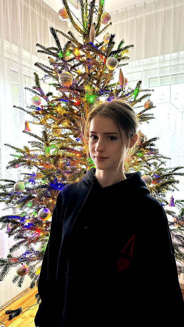 mira.0004 image ~ Altpins