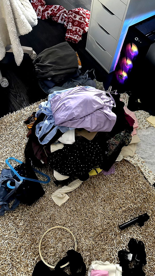 mira.0004 image ~ Altpins