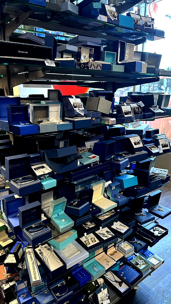 mira.0004 image ~ Altpins