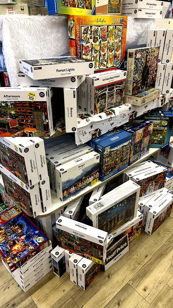 mira.0004 image ~ Altpins