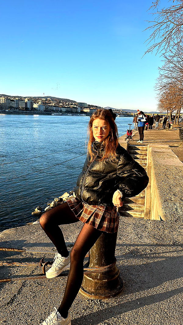 mira.0004 image ~ Altpins