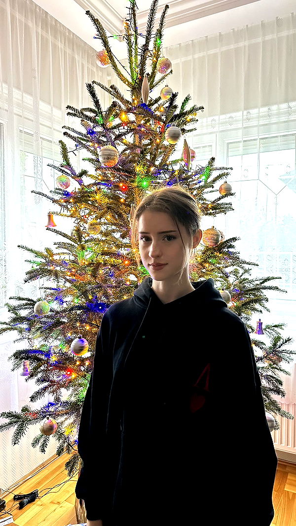 mira.0004 image ~ Altpins