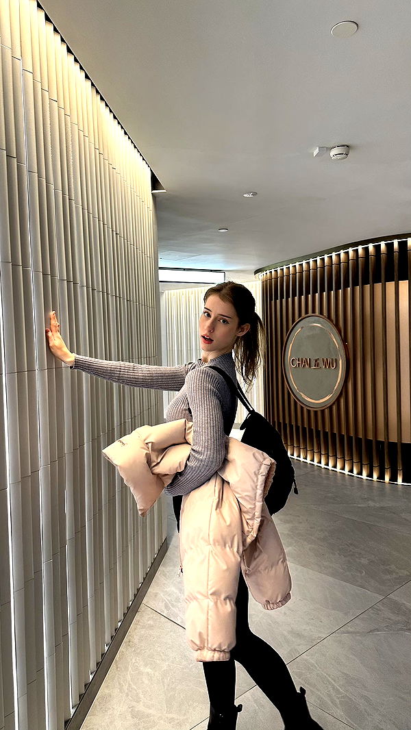 mira.0004 image ~ Altpins